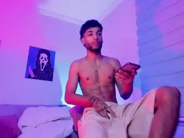 Chaturbate Live Sex Cam of thiagoferreti_