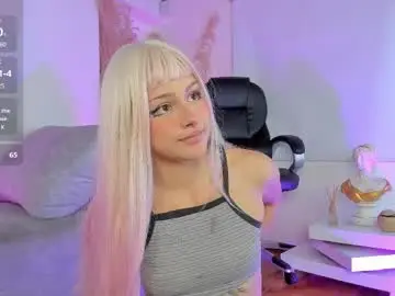 Chaturbate Live Sex Cam of amelie_wine_