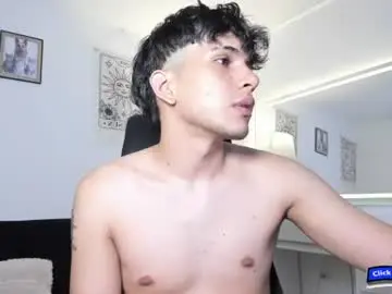Chaturbate Free Live Porn of blonde_and_bigcock