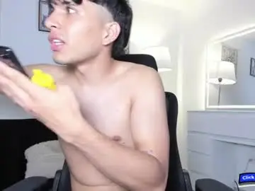 Chaturbate Best live sex cam show of blonde_and_bigcock