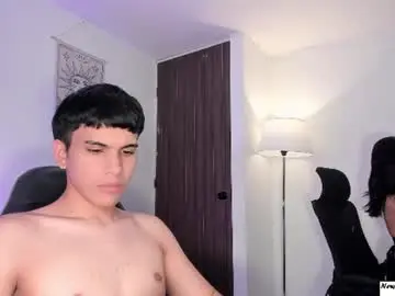 Chaturbate Sex Chat of blonde_and_bigcock