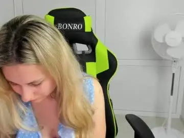 Chaturbate Free Porn Cam of julia_sunshinee