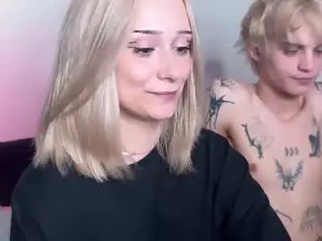 Chaturbate Live Sex Cam of miaside
