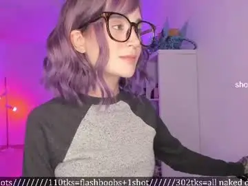Chaturbate Live Sex Cam of lonelly_lolly98