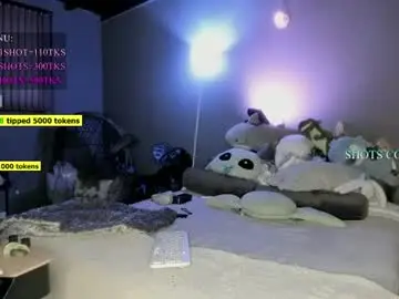Chaturbate Free Porn Cam of lonelly_lolly98