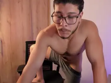 Chaturbate Live Porn of maxifit_