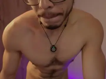 Chaturbate Live Sex Cam of maxifit_