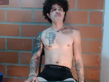 Chaturbate Live Sex Cam of sammytop22