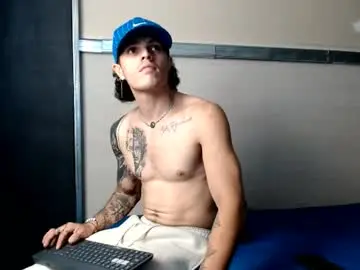 Chaturbate Watch Live Sex Cams of sammytop22
