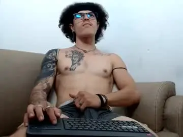 Chaturbate Free Porn Cam of sammytop22