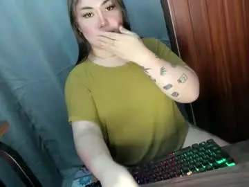 Chaturbate Best live sex cam show of suckinghercock803