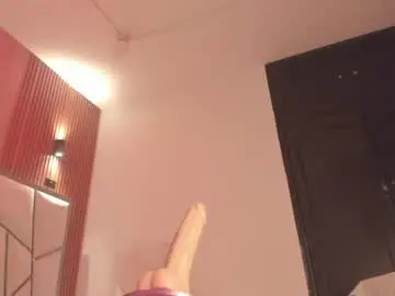 Chaturbate Live Sex Cam of victoriaa_millers