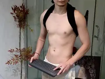 Chaturbate Sex Chat of enzo_steel