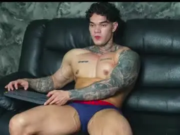 Chaturbate Live Sex Cam of justin_clark1