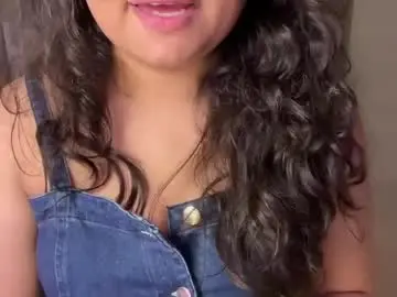 Chaturbate Live Sex of lubna_07