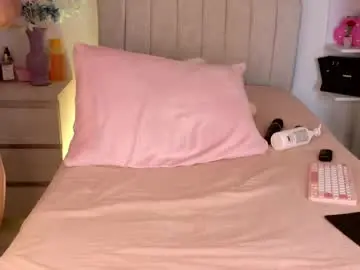 Chaturbate Live Sex Cam of annubis_lia