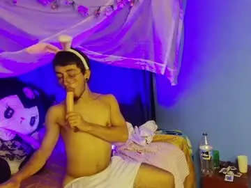 Chaturbate Adult Webcam of dennis_moons