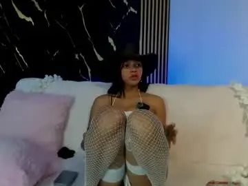 Chaturbate Free Live Porn of kira_queeen