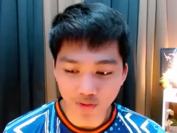 Chaturbate Nude Webcam of mister_officer