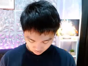 Chaturbate Live Sex Cam of mister_officer