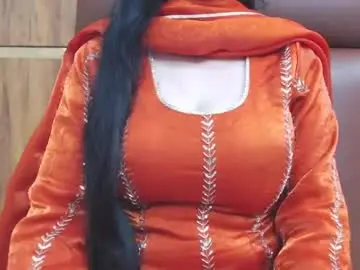 Chaturbate Free Porn Cam of naughty_love489696