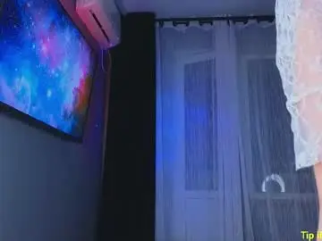 Chaturbate Sex Chat of tinnymollys01