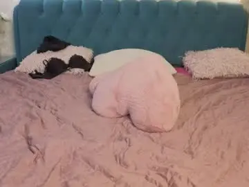 Chaturbate Free Porn Cam of wine_on_lips