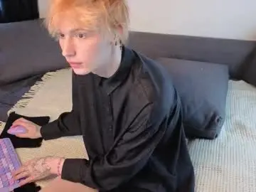 Chaturbate Adult Video Chat of kessy_white