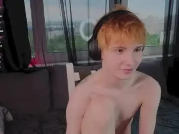 Chaturbate Live Sex Cam of kessy_white