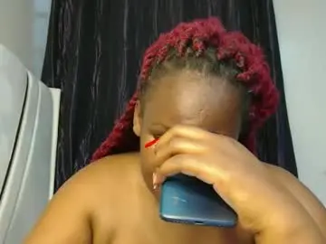 Chaturbate Watch Live Sex Cams of lunabloom01