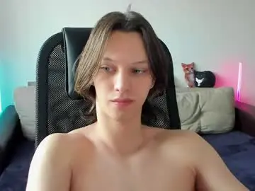 Chaturbate Live Sex Cam of ostin_meoww