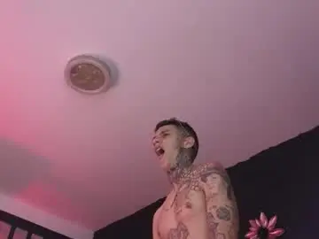 Chaturbate Adult Video Chat of paulo527