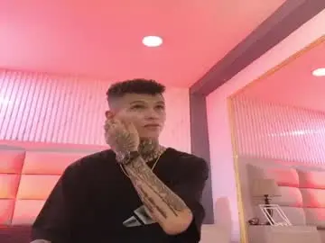 Chaturbate Sex Cam of paulo527