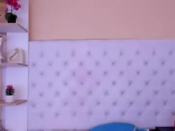 Chaturbate Best live sex cam show of sue_stark