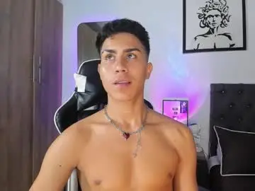 Chaturbate Live Sex of alannaughty_