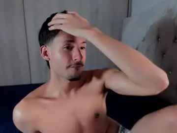 Chaturbate Live Sex of dimitri_targaryen