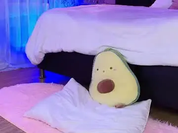 Chaturbate Live Sex Cam of hada_blue_
