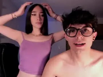 Chaturbate Best live sex cam show of mikeyvioleta