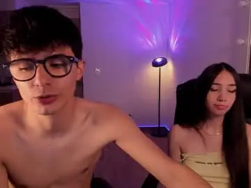 Chaturbate Free Porn Cam of mikeyvioleta