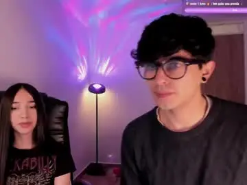 Chaturbate Adult Webcam of mikeyvioleta