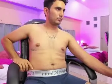 Chaturbate Live Sex Cam of noah_sin_