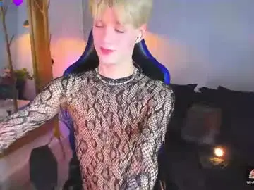 Chaturbate Watch Live Sex Cams of vladhellsing4