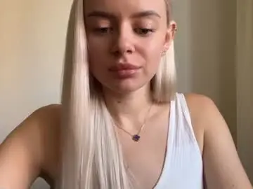 Chaturbate Sex Cam of alisiabedell