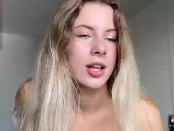Chaturbate Nude Webcam of evymiuu