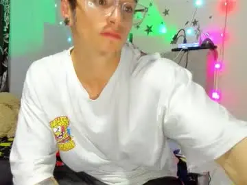 Chaturbate Live Sex Cam of hollypurple