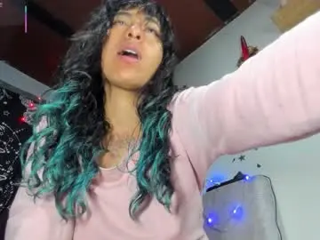 Chaturbate Free Porn Cam of hollypurple