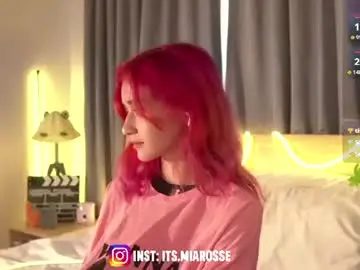 Chaturbate Watch Live Sex Cams of itsmiarosee