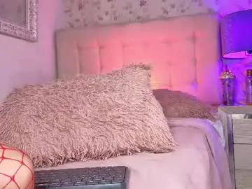Chaturbate Sex Cam of lia_kitty0