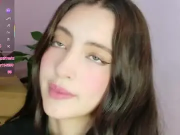 Chaturbate Live Sex Cam of rebeccawhite_meow