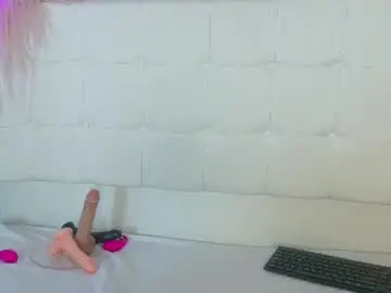 Chaturbate Free Live Porn of angelasexx_1